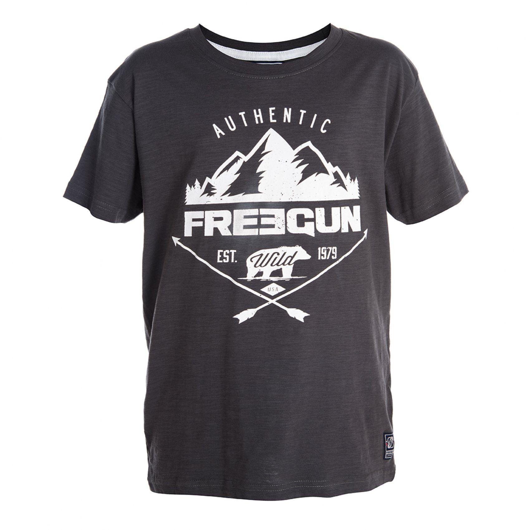 T-shirt garçon mountain (photo) T-shirt garçon mountain (photo)