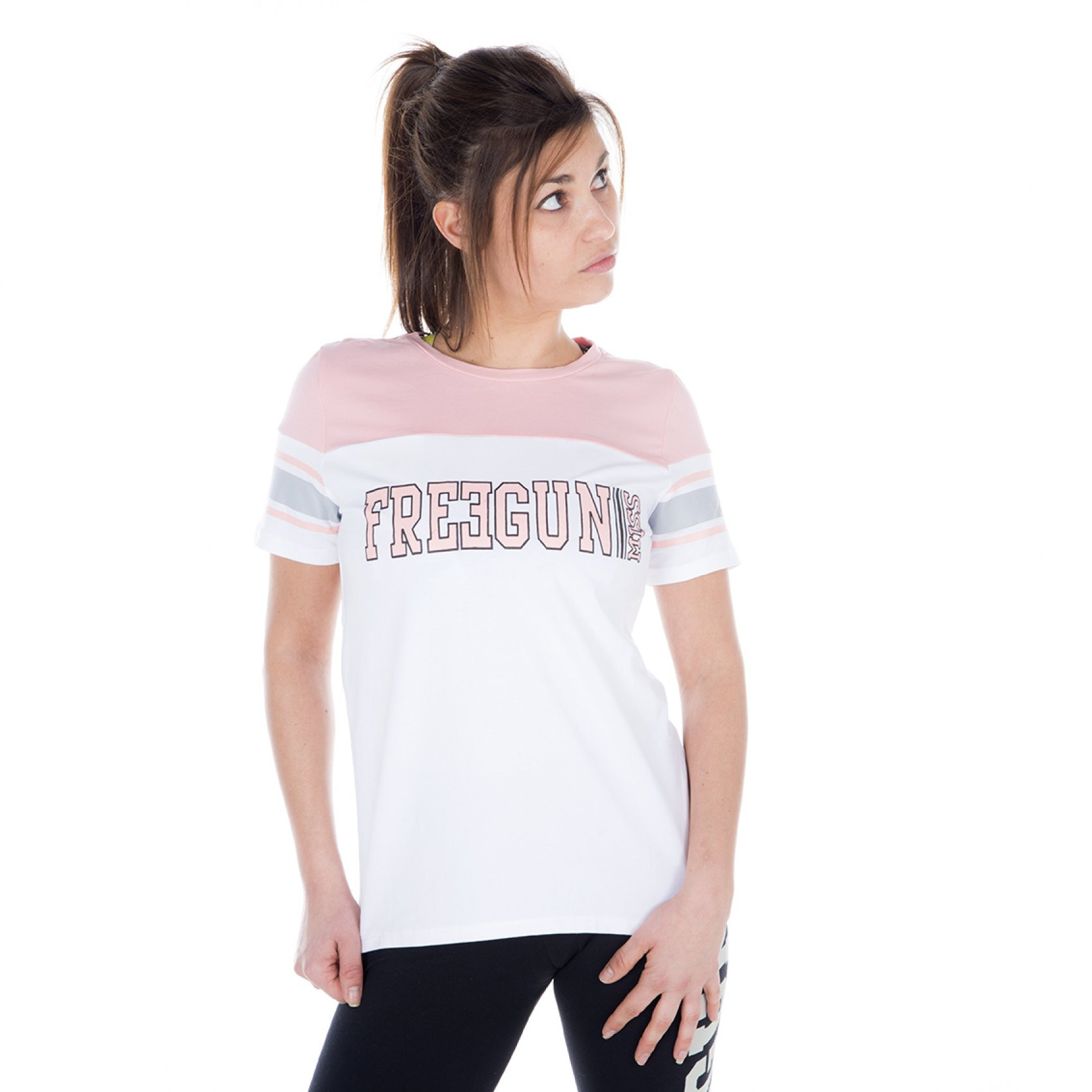 T-shirt manches courtes femme tricolore miss freegun (photo) T-shirt manches courtes femme tricolore miss freegun (photo)